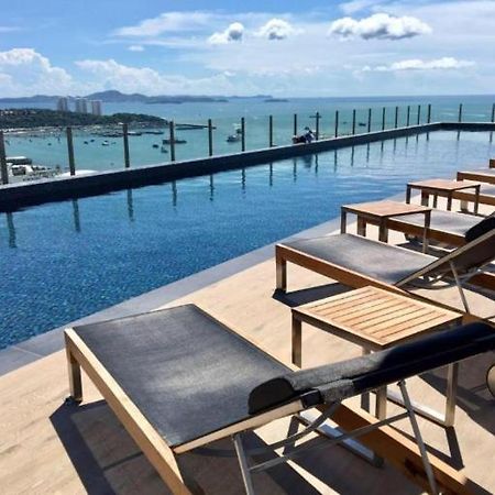 The Base Central Pattaya Quiet King-Bed With Infinity Pool & Free Netflix! Exterior photo