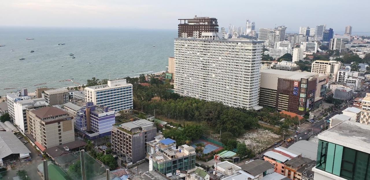 The Base Central Pattaya Quiet King-Bed With Infinity Pool & Free Netflix! Exterior photo
