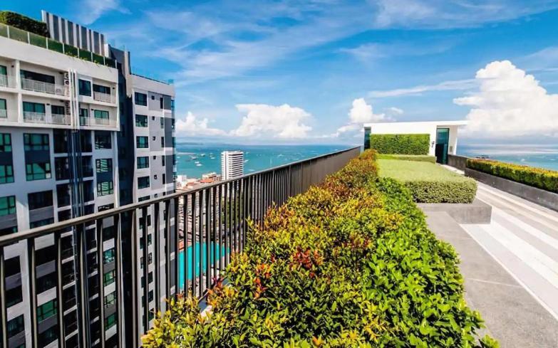 The Base Central Pattaya Quiet King-Bed With Infinity Pool & Free Netflix! Exterior photo